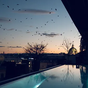 ***** Отель Grand Ferdinand - Your In The Center Австрия